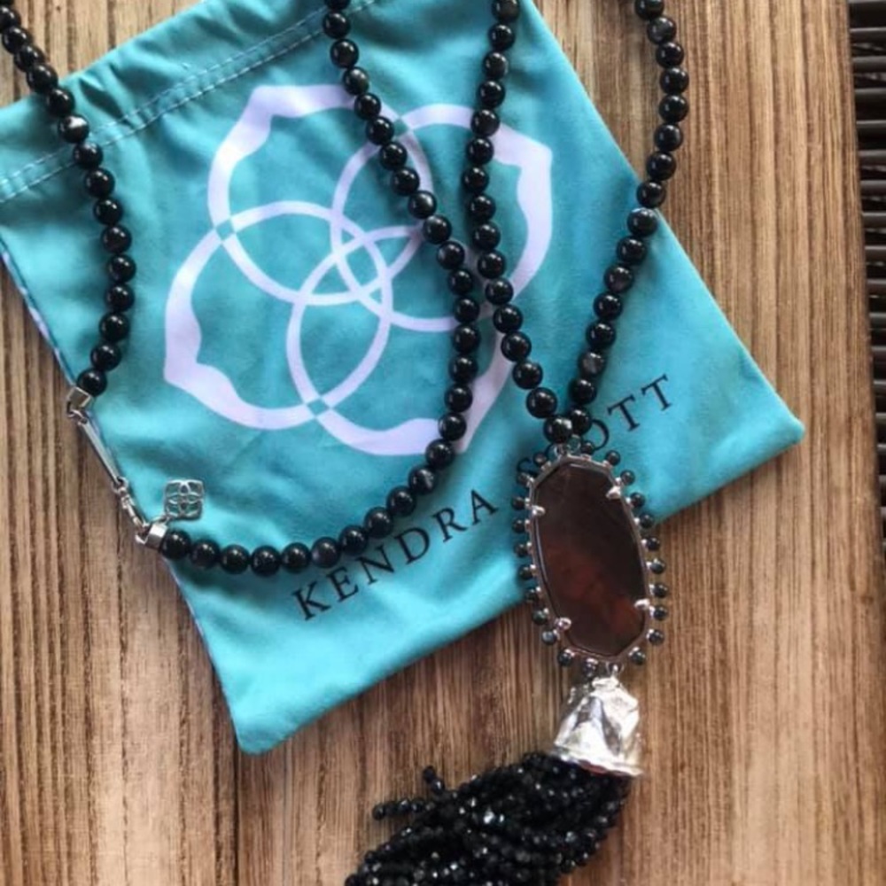Kendra Scott necklace Tatiana pendant